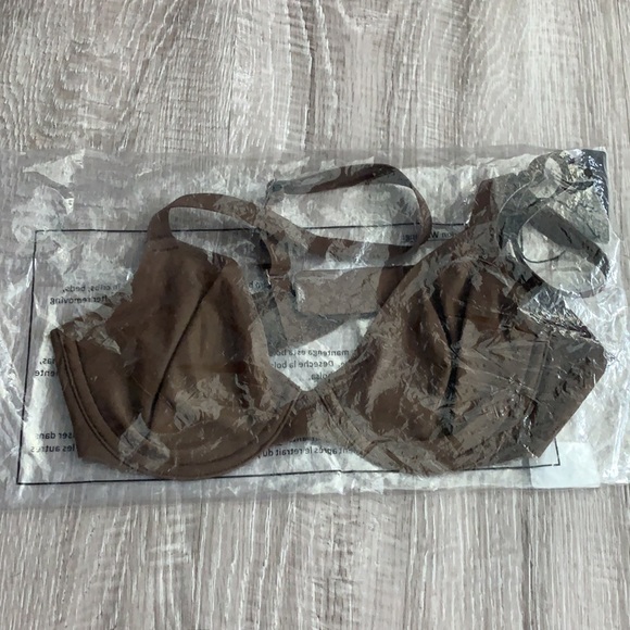 Skims naked demi underwire bra + free bag - Picture 4 of 6